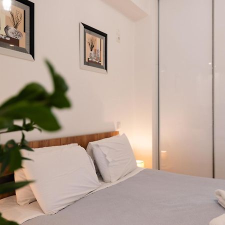 Modern Studio Apartment A Atina Dış mekan fotoğraf